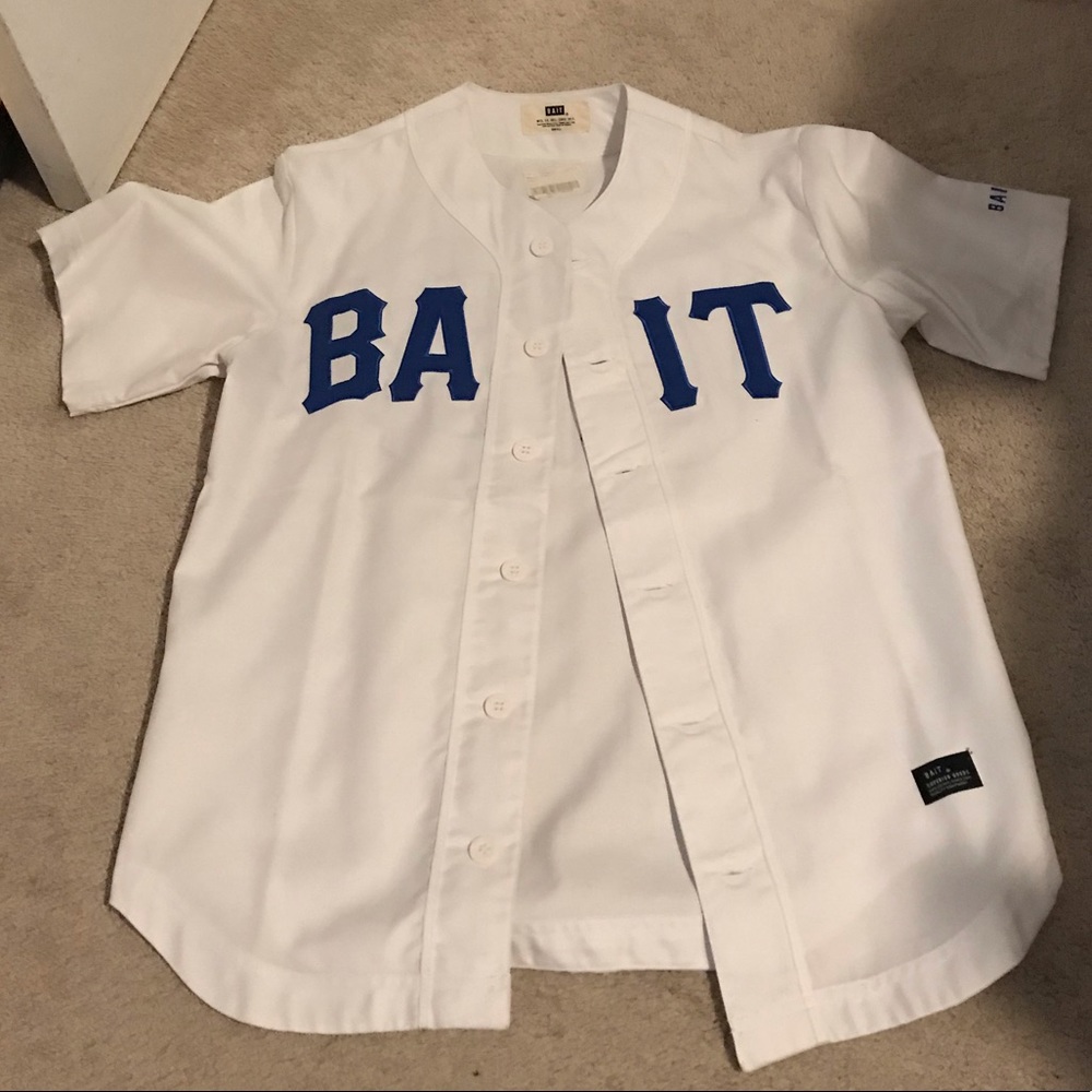 Bait Men’s Small Baseball Jersey